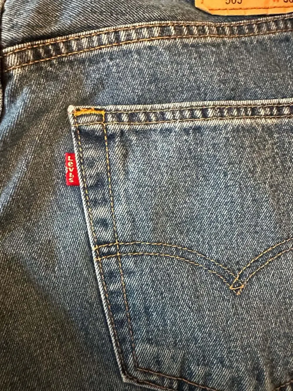 Levi's 505 Original Fit Straight Leg Denim Jeans Men's 36x32 Light Wash